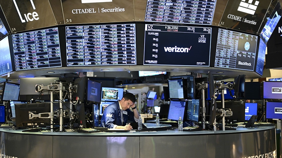 Küresel Piyasalar Karışık Seyrediyor