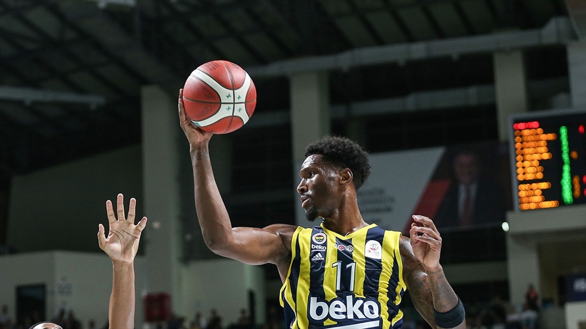 Fenerbahçe Beko, Thy Avrupa Ligi'nde Yarın Partizan'a Konuk Olacak