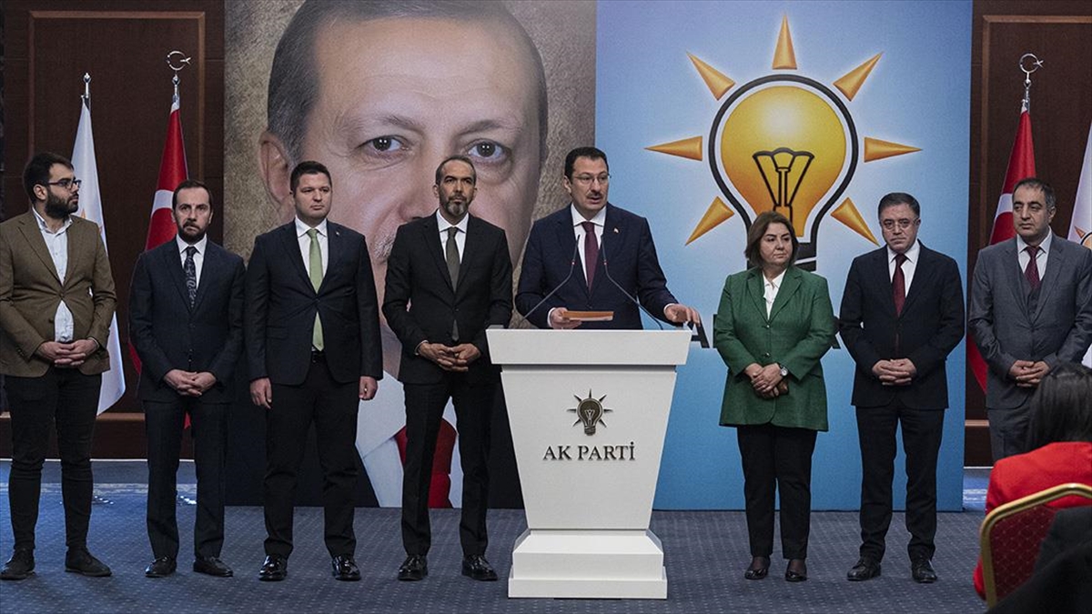 Ak Parti'de Belediye Başkan Adaylığı Başvuru Süreci Başladı