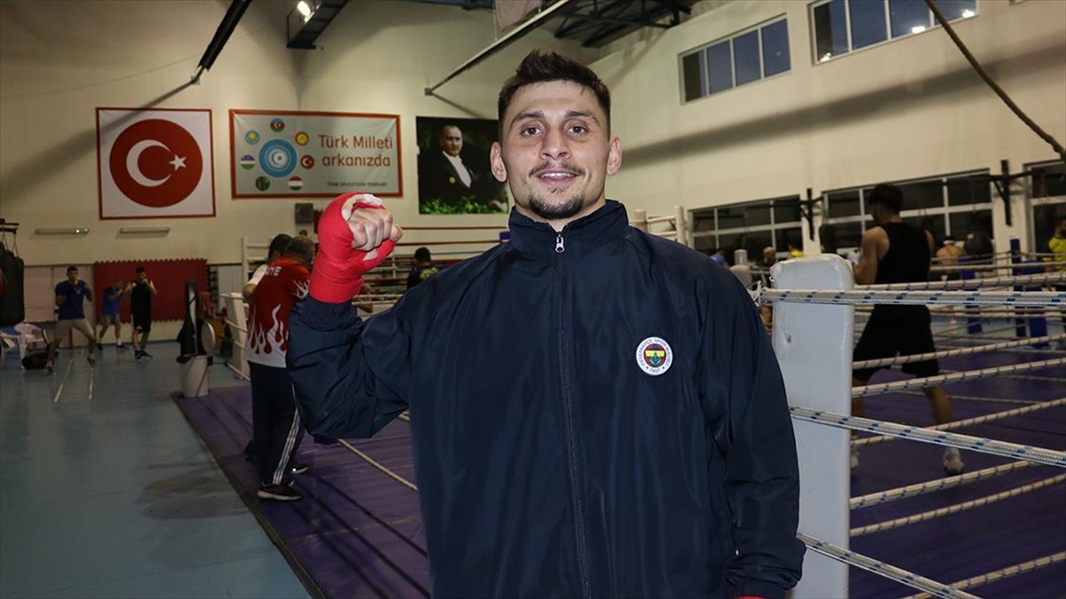 Milli Boksör Bilge Kağan, Yumruklarını Avrupa Şampiyonluğu İçin Sallayacak