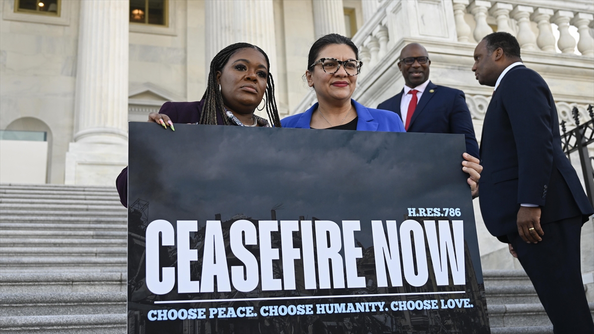 ABD Kongre Üyesi Bush, Gazze'de Tam Ateşkes İstedi