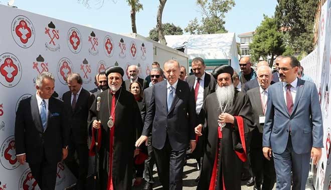 CUMHURBAŞKANI ERDOĞAN SÜRYANİ KİLİSESİNİN TEMELİNİ ATTI