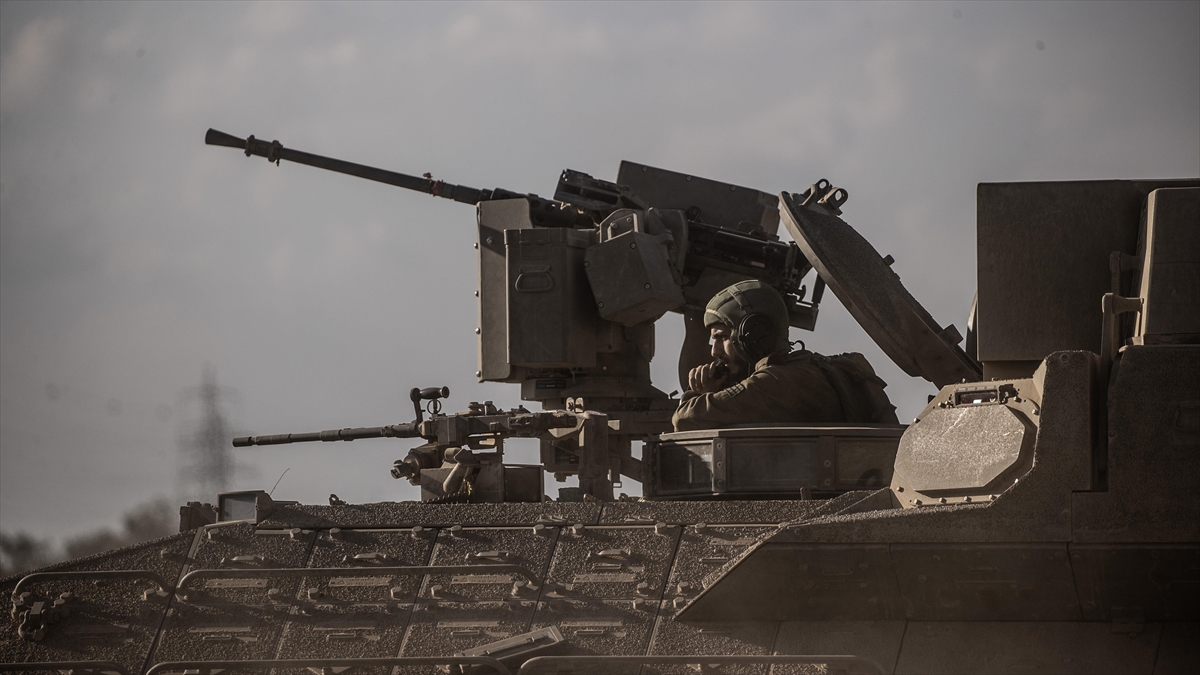 İsrail'den Lübnan Halkına Tehdit Mesajı