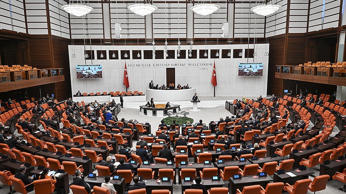 Tbmm'de, Aile Ve Gençlik Fonu Kurulması Hakkında Kanun Teklifi'nin Görüşmelerine Başlanacak