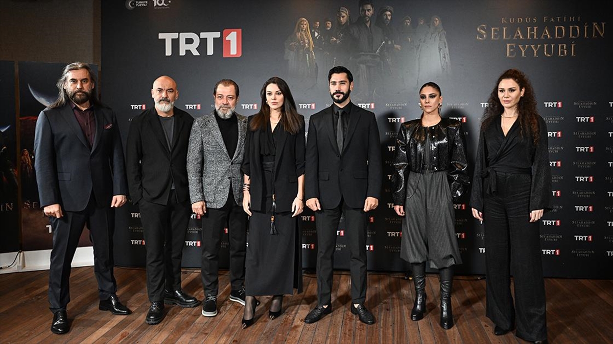 Trt Yapımı "kudüs Fatihi Selahaddin Eyyubi" Dizisinin Galası Yapıldı