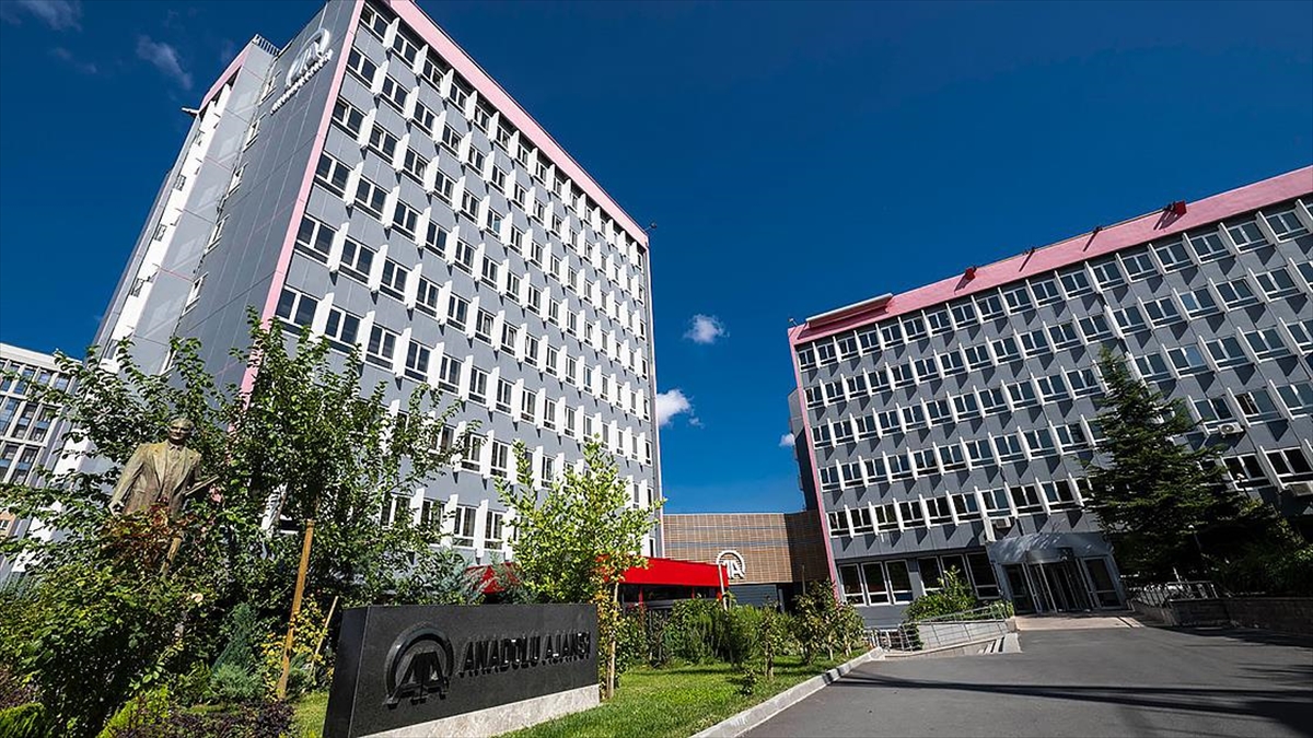 Aa'yı Konu Edinecek Yüksek Lisans Ve Doktora Tez Çalışmalarına Burs İmkanı