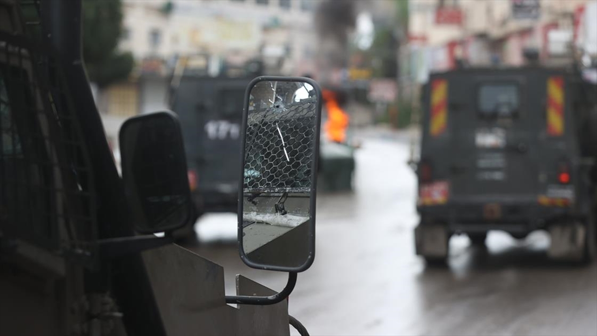 İsrail Askerlerinin, Batı Şeria'da 2 Filistinliyi Doğrudan Hedef Alarak Yaraladığı Ortaya Çıktı