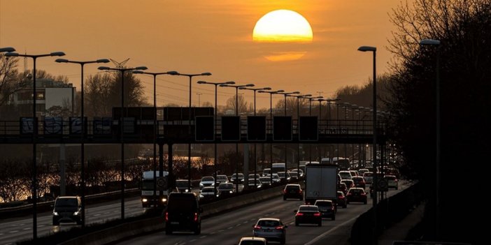 Avrupa'nın 2035 İtibarıyla Yeni Benzin Ve Dizel Araç Satışını Sonlandırma Hedefi Riske Girebilir