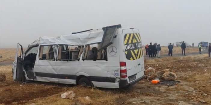 Gaziantep'te Devrilen Minibüsteki 18 Kişi Yaralandı