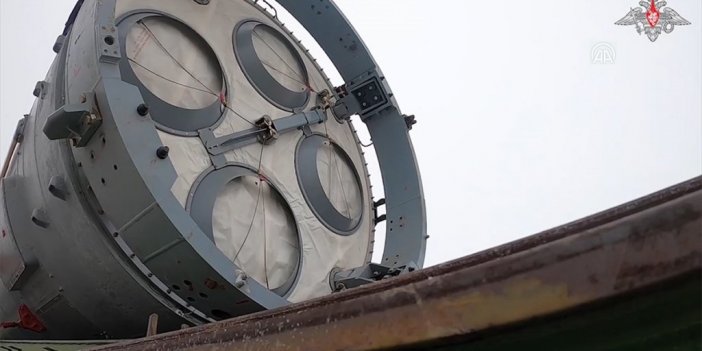 Rus Ordusu, Nükleer Kapasiteli Hipersonik "avangard" Füzesini Fırlatma Deposuna Yerleştirdi