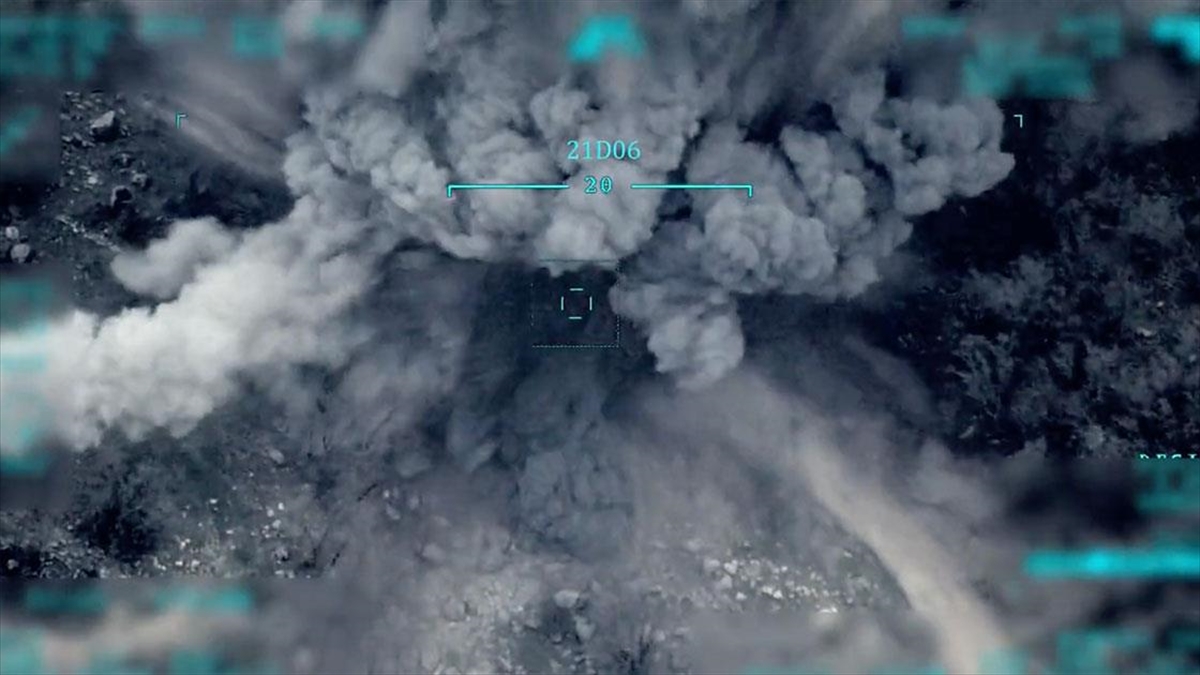 Pençe-kilit Operasyonu Ve Hakurk Bölgelerinde 13 Terörist Etkisiz Hale Getirildi