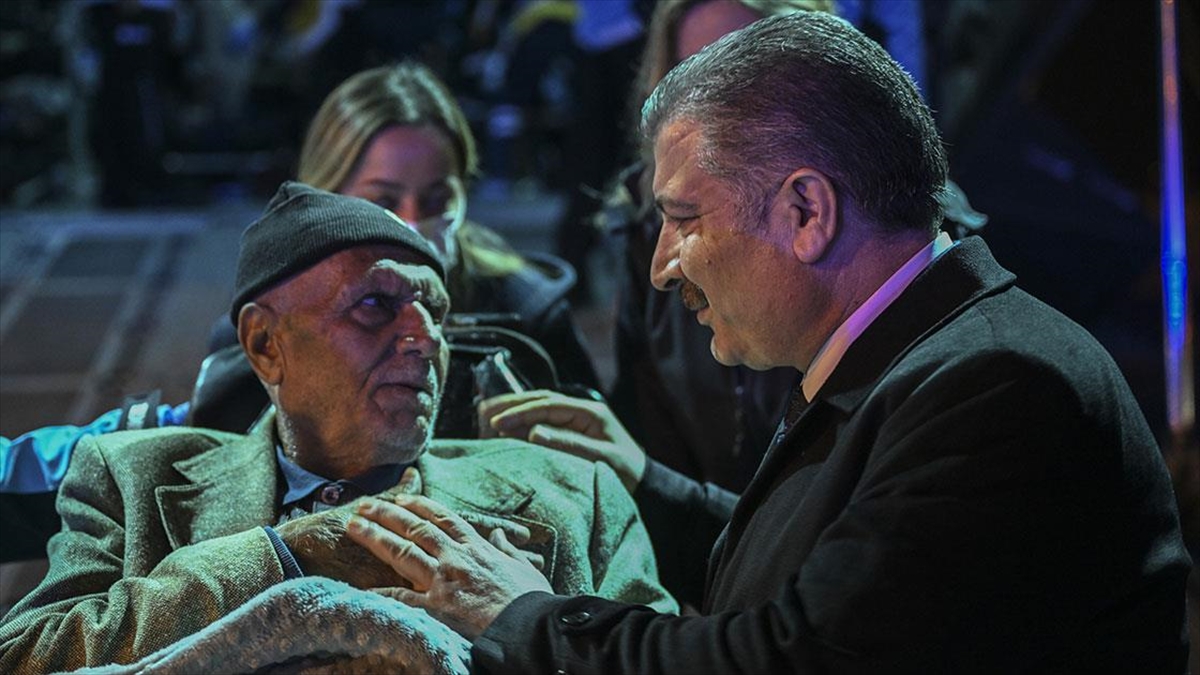 Bakan Koca: Ülkemize Getirilen Gazzeli 27 Hastanın Teşhisleri Kesinleşti, Tedavileri Devam Ediyor