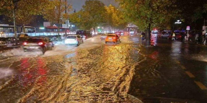 Ankara’da sağanak etkili oldu