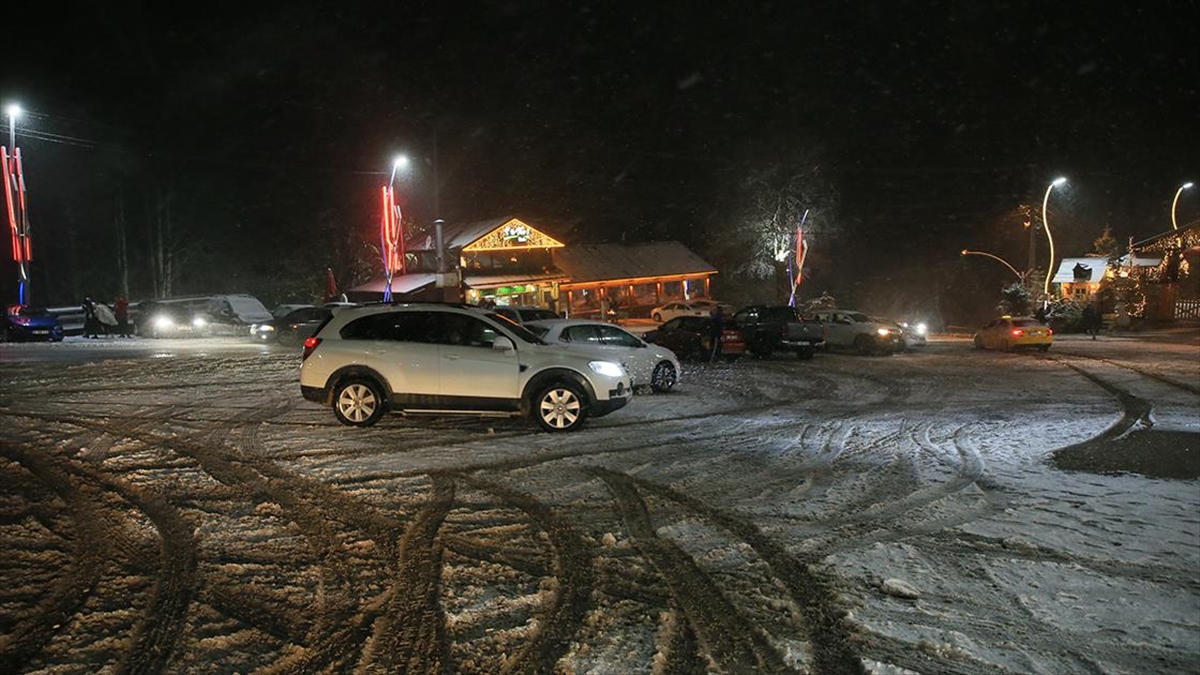 Kartepe'ye Kar Yağdı