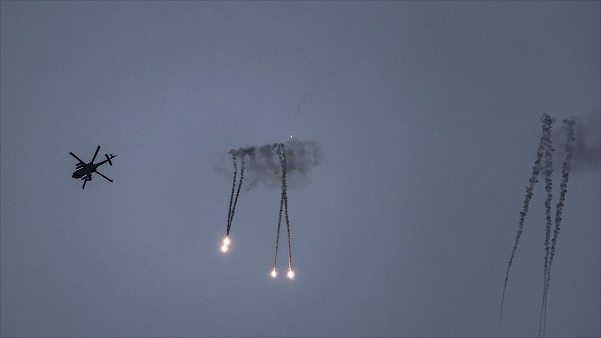 İsrail Gazetesi Haaretz: Ordunun Helikopteri Hamaslılara Ateş Açarken Siviller De Vuruldu