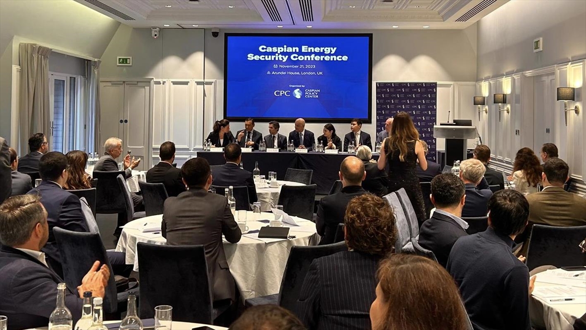 Büyükelçi Ertaş, Türkiye'nin "Enerji Ticaret Merkezi" Olma Yolunda Hızla İlerlediğini Belirtti