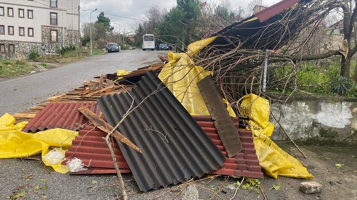 Bakan Kacır'dan Sel Ve Fırtınadan Etkilenen Kobi'lere Acil Destek Kredisi Müjdesi