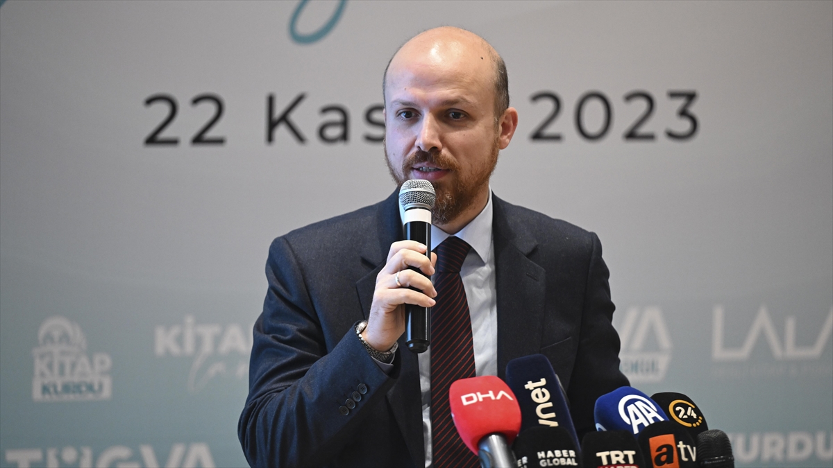 Bilal Erdoğan: Kudüs'ün Özgürlüğü İçin Olmazsa Olmazımız Çok Çalışmak