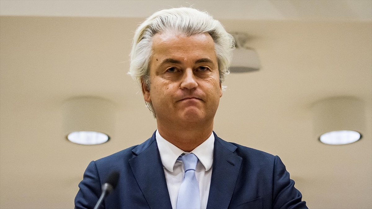 Hollanda'da Genel Seçimleri İslam Düşmanı Wilders'ın Partisi Açık Farkla Önde Tamamladı