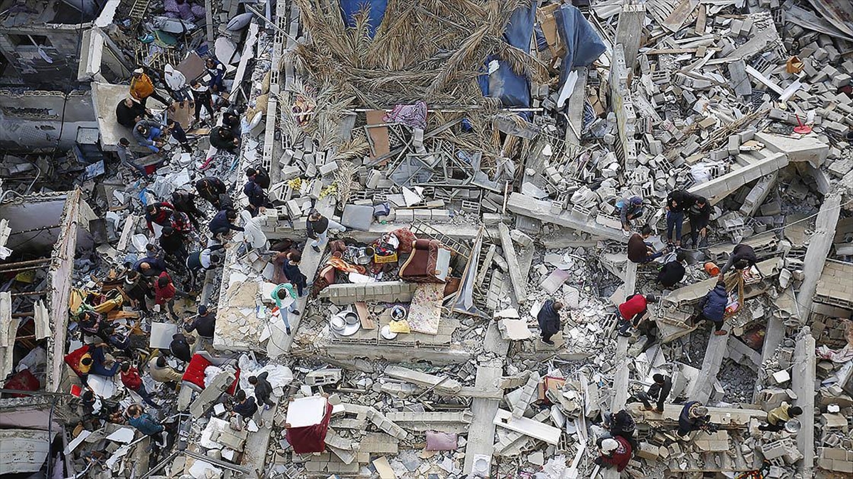 Dünya Gazze'deki İnsani Aradan Memnun, Asıl İhtiyaç Tam Ateşkes