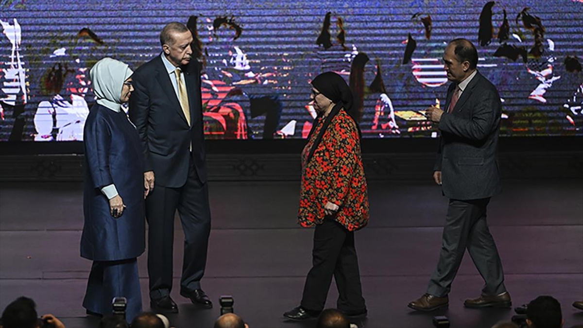 Cumhurbaşkanı Erdoğan, "aybüke; Öğretmen Oldum Ben!" Filminin Ankara'daki Galasına Katıldı