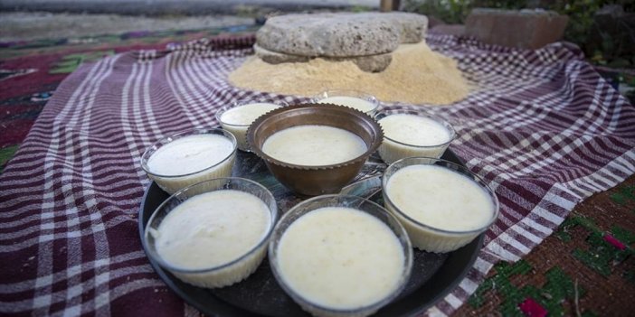 Sakarya'nın Tescillenen Üre Tatlısı Gelecek Nesillerin Sofralarına Taşınacak