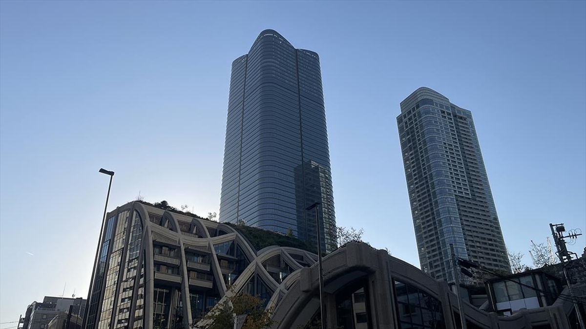 Japonya'nın En Yüksek Gökdeleni "mori Jp Tower" Açıldı