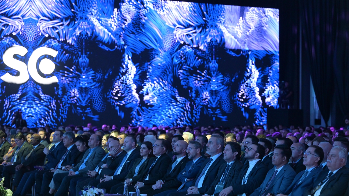 Bm Küresel İletişim Başkanı Fleming: Yapay Zekayla Kısıtlı Dezenformasyon Daha Yaygın Hale Gelmek Üzere