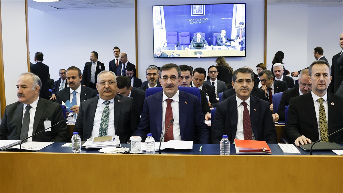 Cumhurbaşkanı Yardımcısı Yılmaz: Uluslararası Doğrudan Yatırımların Önümüzdeki Dönemde İvme Kazanmasını Bekliyoruz