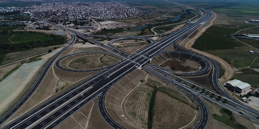 İstanbul-izmir Arasında Kısalan Yol Tasarrufu Artıracak