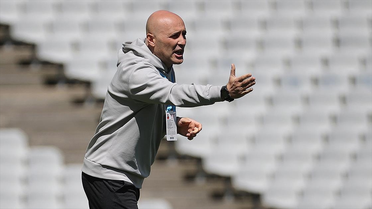 Kasımpaşa'da Teknik Direktörlüğe Sami Uğurlu Getirildi