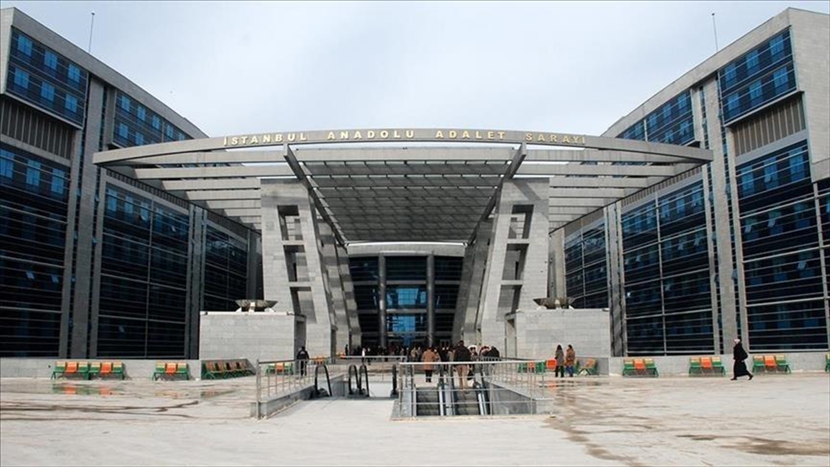 İstanbul Merkezli Soruşturmada 15 Sosyal Medya Fenomenine Yurt Dışına Çıkış Yasağı