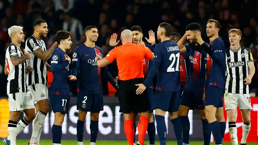 UEFA hakem skandalını affetmedi