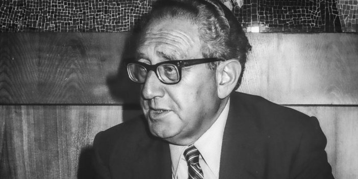 Nazi Almanyası'ndan Kaçtı, Savaş Suçlarının Altına İmzasını Attı: Henry Kissinger