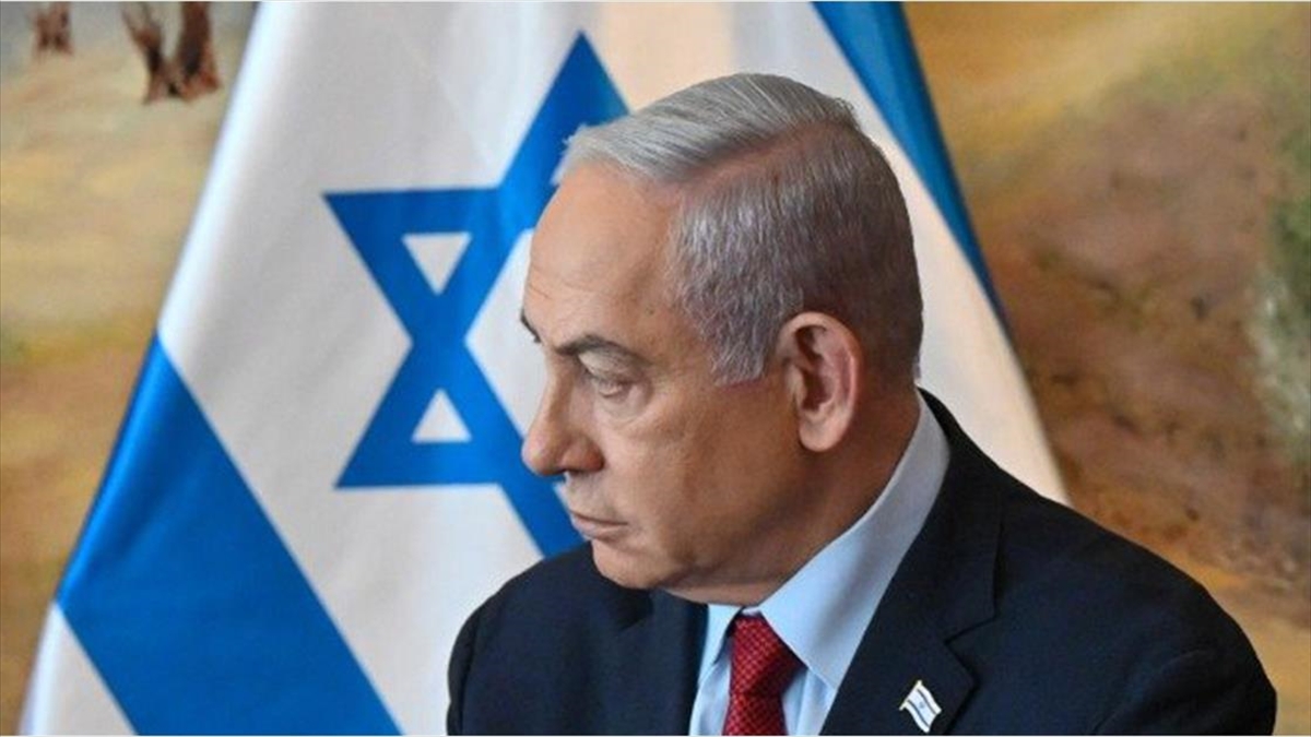 Netanyahu, İsraillilere Silah Dağıtmaya Devam Edeceklerini Söyledi