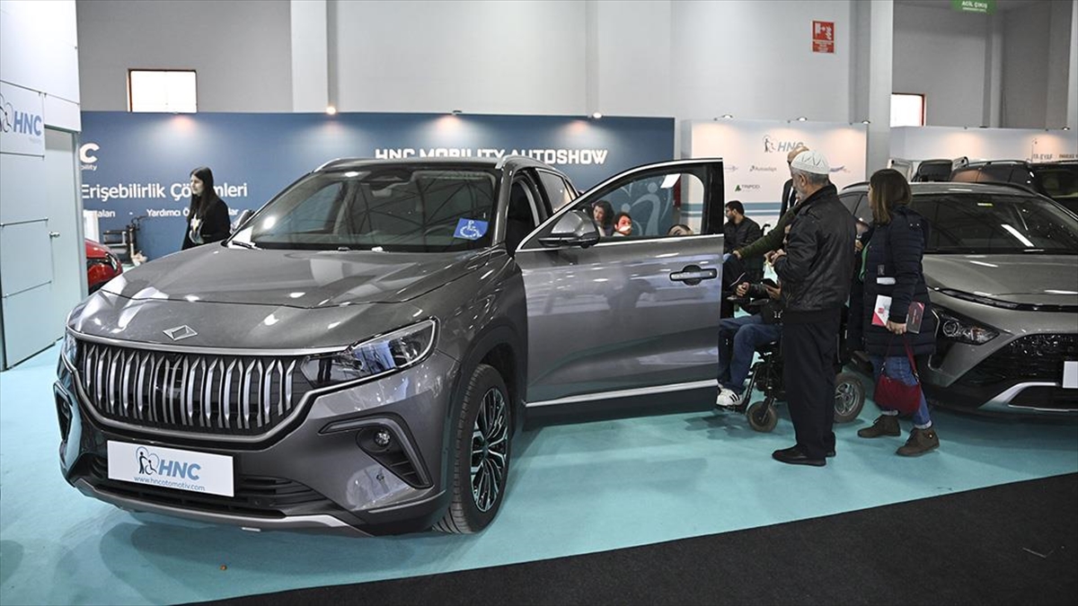 Engelliler Özel Aparatlarla "engelsiz" Togg Deneyimi İmkanına Kavuşuyor