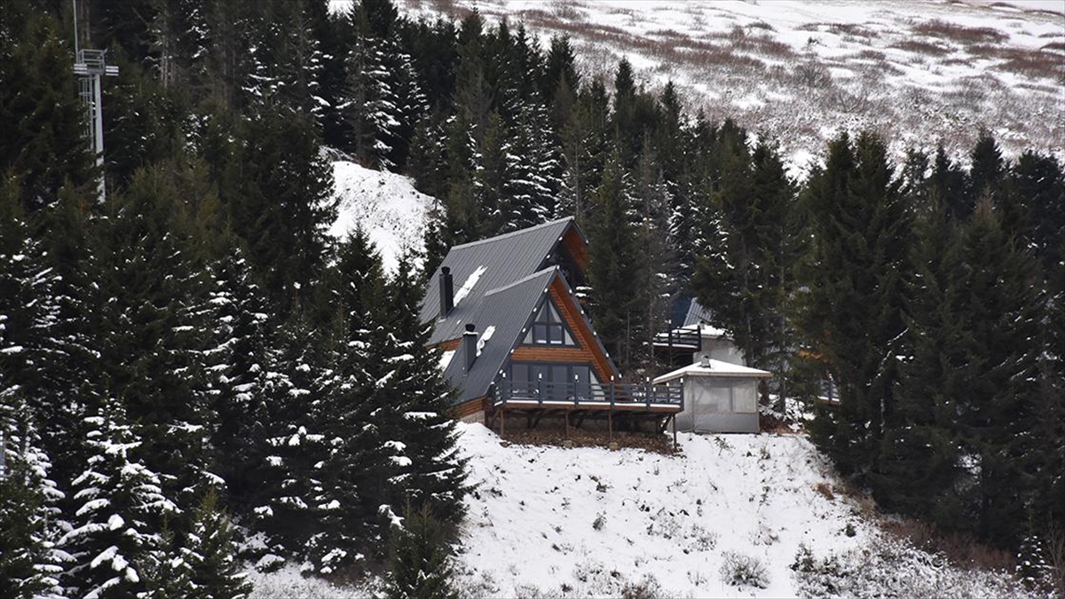 Çambaşı Kayak Merkezi'nde Sezon Öncesi Hazırlıklar Tamamlandı
