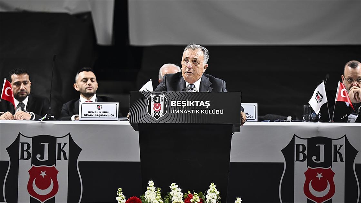 Ahmet Nur Çebi, Beşiktaş'a Veda Etti