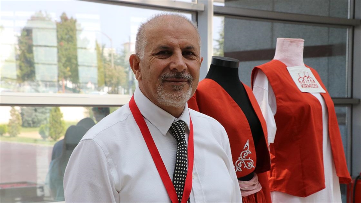 Türkiye'de Tekstil Sektöründe Doğal Boya Kullanımı Yaygınlaşıyor