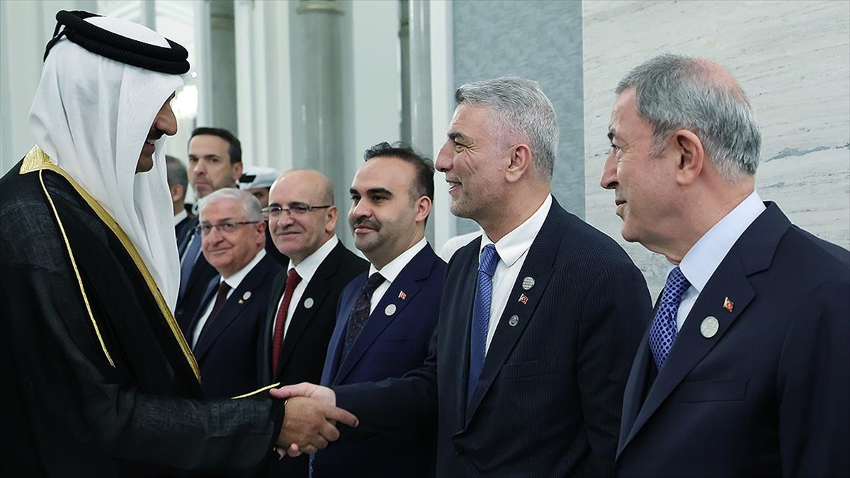 Ticaret Bakanı Bolat, Katar'la 5 Milyar Dolarlık Ticaret Hacminin Hedeflendiğini Bildirdi