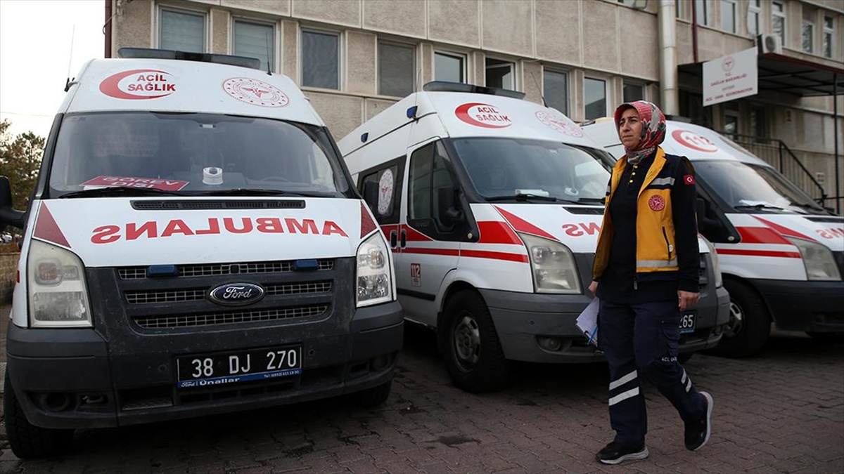 Kayseri 112 Acil Sağlık Hizmetleri Komuta Merkezi 9 Ayda 285 Bin Çağrı Aldı