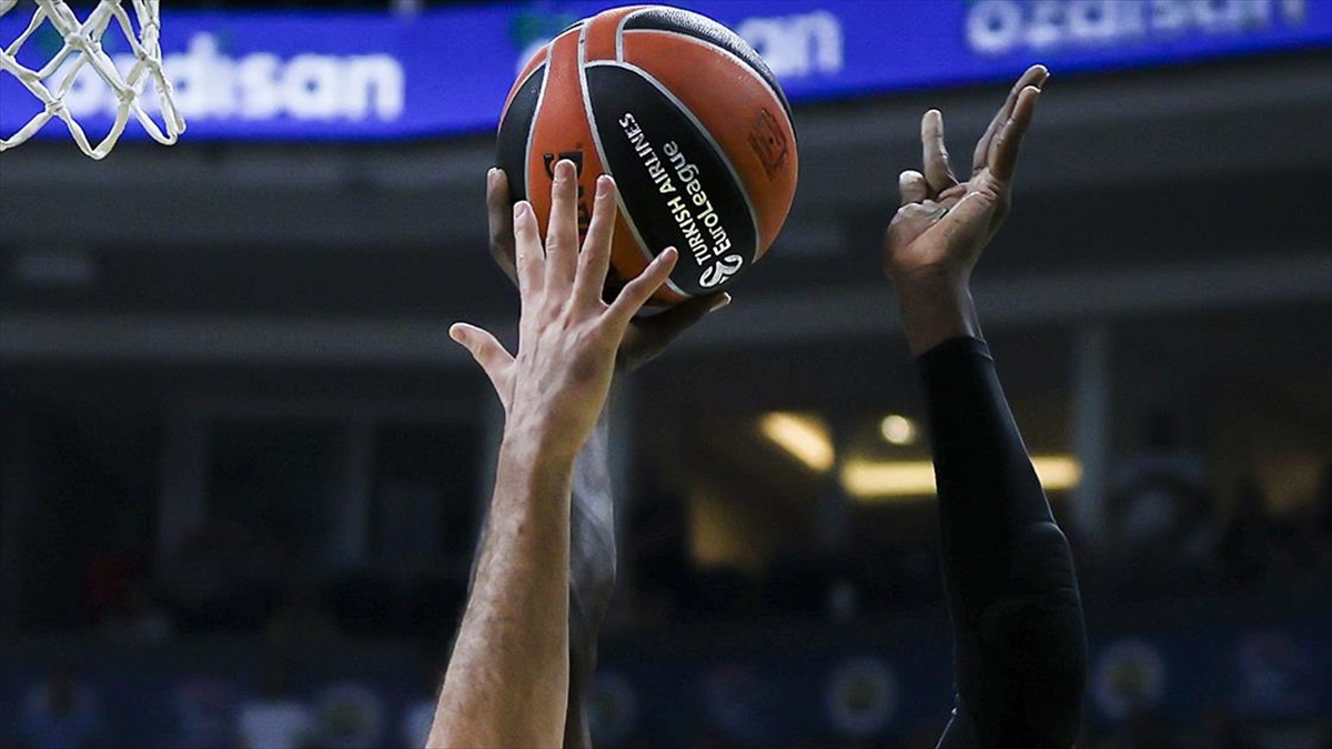 Fenerbahçe Beko, Thy Avrupa Ligi'nde Yarın Barcelona'ya Konuk Olacak