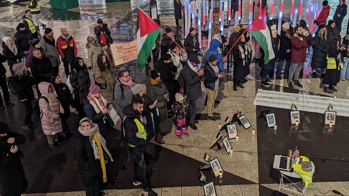 İsveç'te Filistin'de Öldürülen Gazeteciler İçin Gösteri Düzenlendi