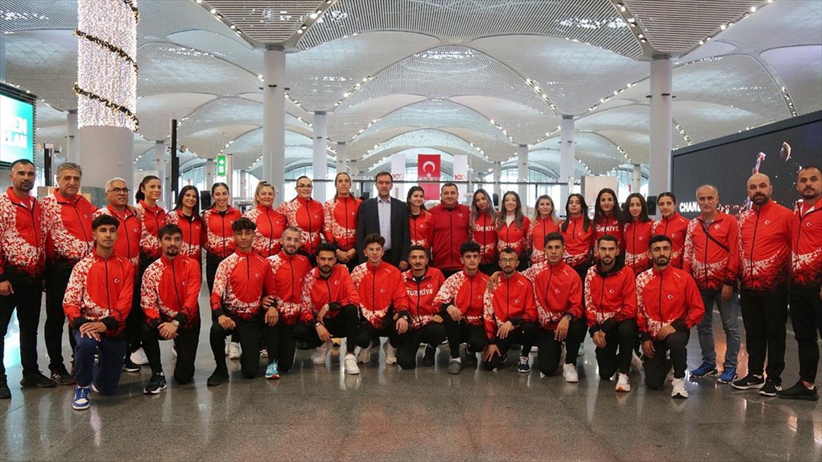 Milli Atletler, Avrupa Kros Şampiyonası'na Katılmak Üzere Belçika'ya Gitti