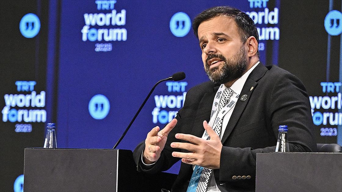 Turkcell Genel Müdürü Koç: Yapay Zekayı Kullanan İnsanlar, Yapay Zekayı Kullanmayan İnsanların Yerini Alacak