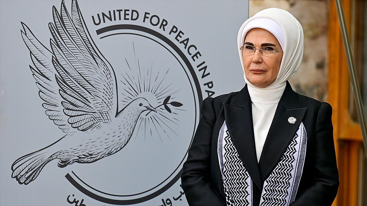 Emine Erdoğan'dan "10 Aralık Dünya İnsan Hakları Günü" Mesajı