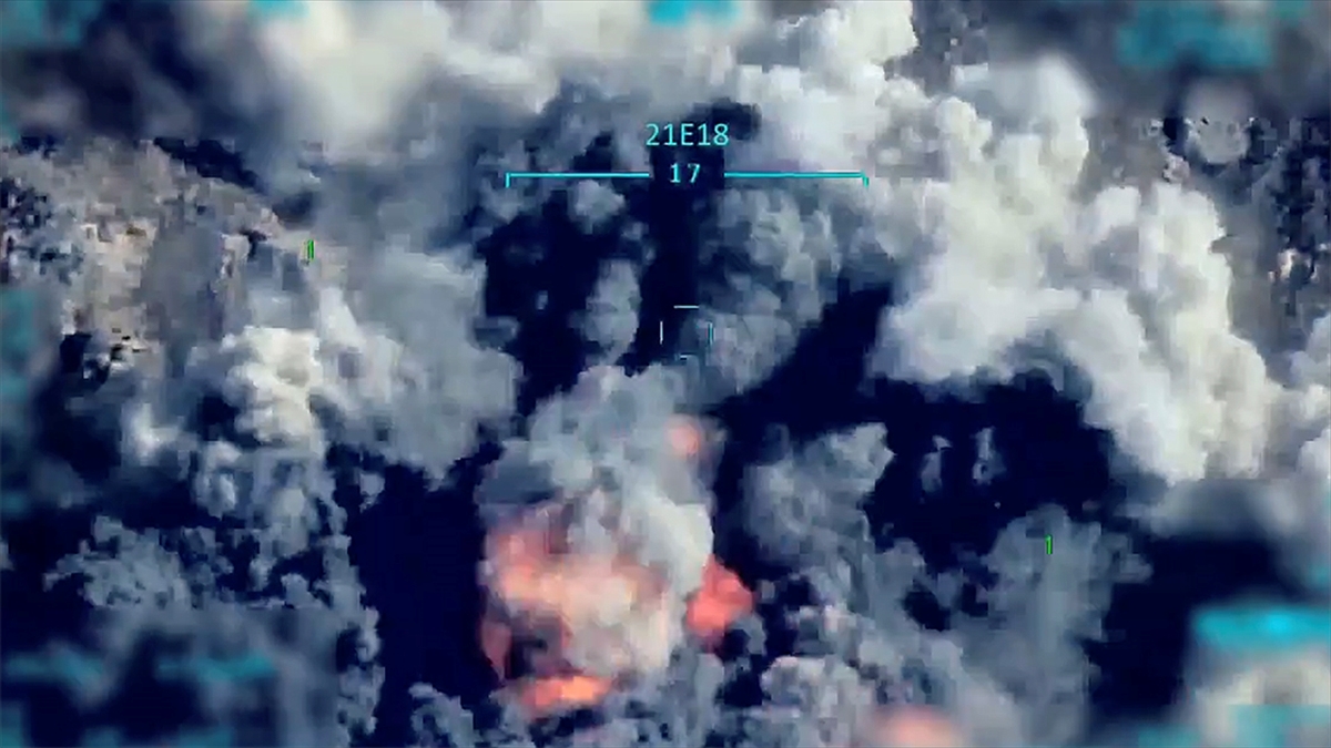 Pençe-kilit Operasyonu Bölgesinde 2 Pkk'lı Terörist Etkisiz Hale Getirildi