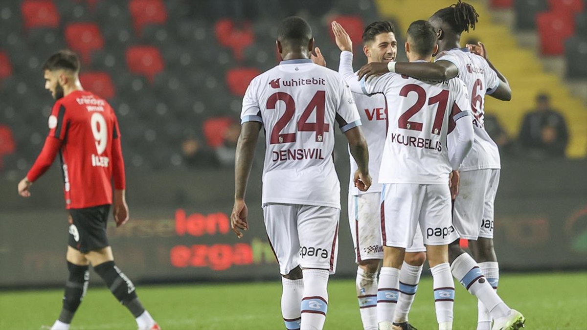 Trabzonspor Deplasmanda Gaziantep FK'yi 3-1 Yendi