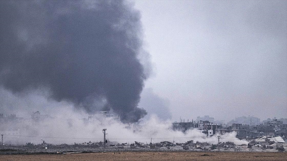 Gazze'de Can Kaybı 17 Bin 997'ye Yükseldi