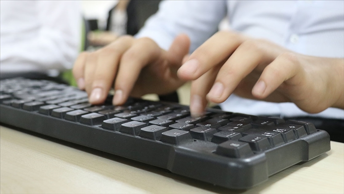 Türk Milli Klavye Takımı, Çekya'dan Şampiyon Döndü